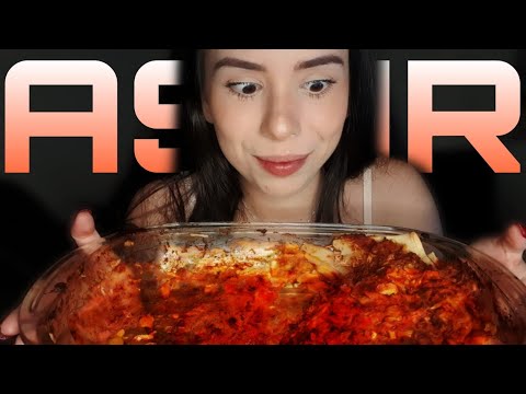 ASMR COMENDO LASANHA DE FRANGO | LASAGNA MUKBANG (PTBR)