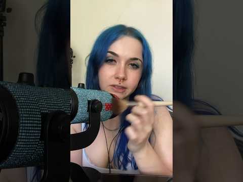 nom nom #asmr #asmrchewinggum #micbrushing #shorts