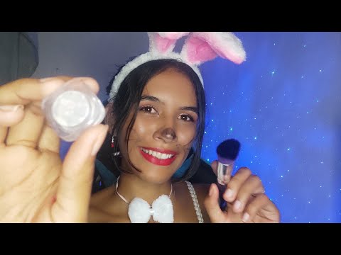 ASMR FAST AND AGGRESSIVE MAQUIANDO VOCÊ DE COELHINHA / SONS DE BOCA INTENSOS ⚡