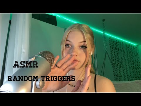 ASMR | random triggers💚🧩(mouth sounds, hand sounds, tapping,....)