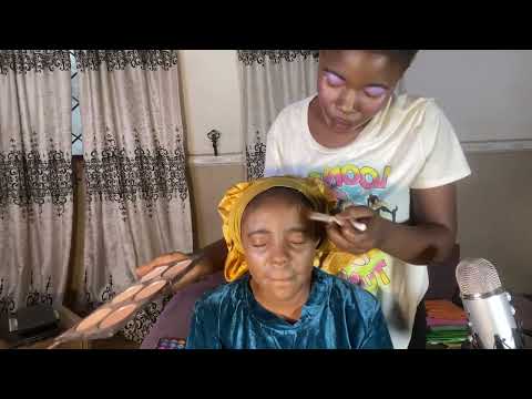 ASMR MY SISTER DOES MY MAKEUP WITH RELAXING GUM CHEWING FOR SLEEP SO SLEEPY
