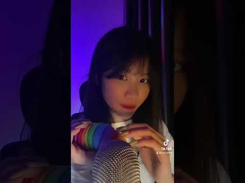 Asmr con sâu cầu vồng