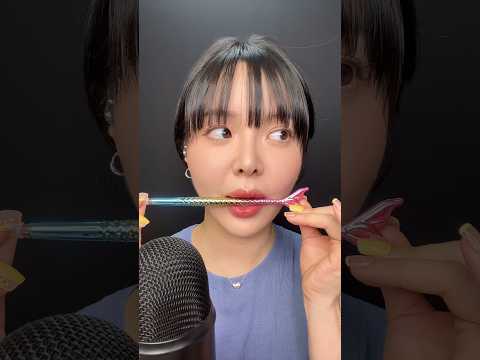 nibbling on this mermaid pen... #asmr
