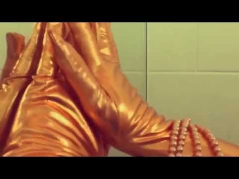Calming Gloved Hands with Piano Music (˳˘ ɜ˘)˳ ♬♪♫