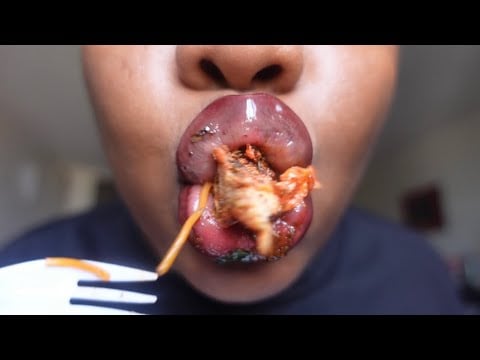 ASMR  EATING 