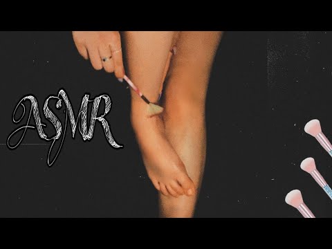 АСМР РАССЛАБЛЯЮЩИЙ МАССАЖ НОГ КРЕМ КИСТОЧКА | ASMR ASMR VERY RELAXING FOOT MASSAGE CREAM BRUSH