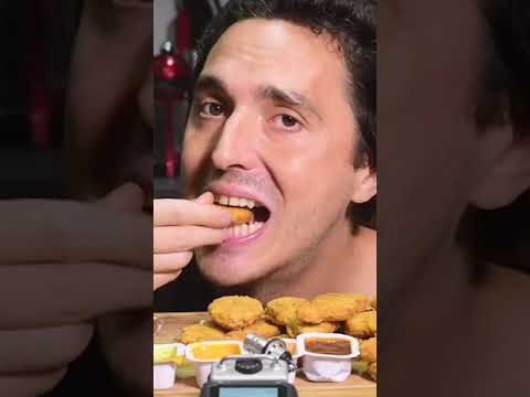 EATING 40 MCDONALDS CHICKEN NUGGETS ! mukbang 먹방