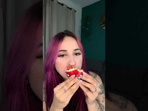 ASMR caseiro - sons de mastigação/mukbang