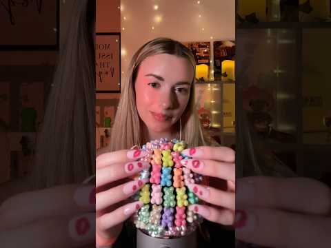 ASMR gummy bear mic 🍭🧸 #asmrmicsounds #asmrtapping
