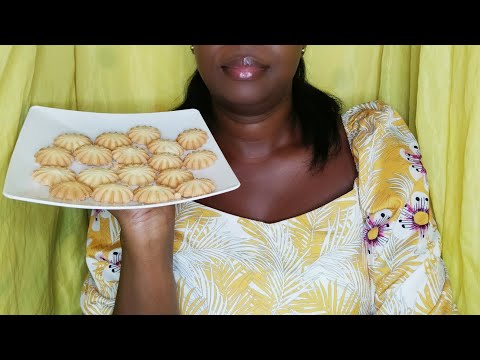 ASMR Comiendo Galletas Girasol 🌻 de  mantequilla / ASMR EN ESPAÑOL