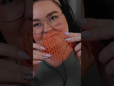 #tingles #relax #josefinasmr #asmrsvenska #asmr #asmrshorts #satisfying #fidgettoys #relaxingasmr
