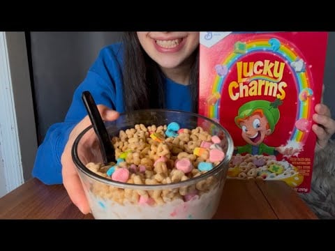 LUCKY CHARMS CEREAL ASMR EATING *RELAXING EATING SOUNDS* (NO TALKING)