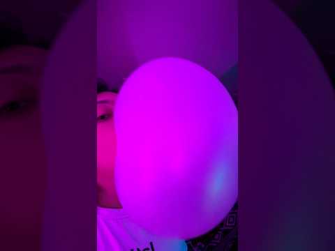BIG BUBBlE ASMR | blowing a HUGE bubble gum sounds #bubble #big