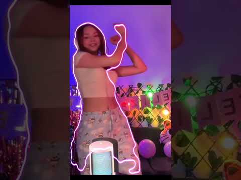 DANCEEE, DANCE NIGHT AWAY #memes #twitch #gamergirl