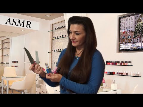 ASMR ROLEPLAY / TE HAGO LA MANICURA Y TE PINTO LAS UÑAS / EN ESPAÑOL