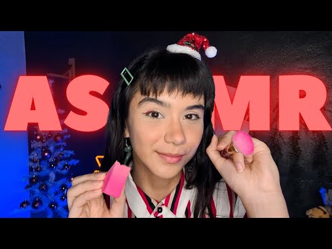 ASMR: MAQUIANDO VOCÊ PARA O NATAL 🎅🏻🎄