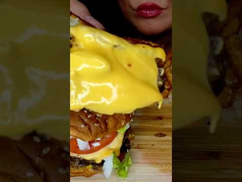 FIVE GUYS GRILLED CHEESE BURGER #asmr #burger #cheese #food #shorts