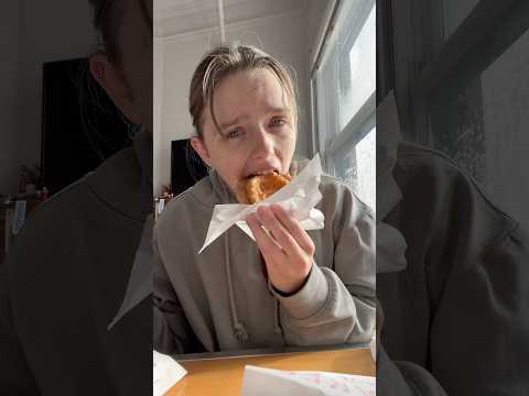 #asmr trying Firecakes Donuts in Chicago!! #asmrtriggers #eatingasmr #donutasmr #tingles #relaxation