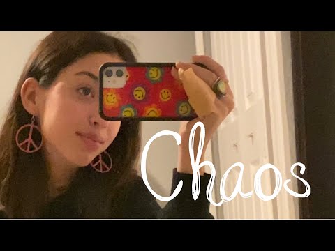 Chaotic Christmas Shopping Vlog || Vlogmas Day 3 (late)