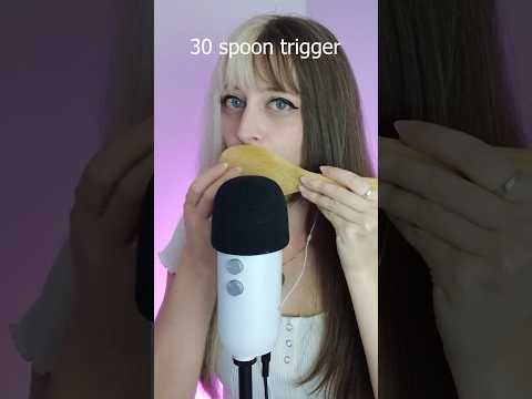 ASMR 💗 wooden spoon trigger #asmr #talkingasmr #whisperingasmr