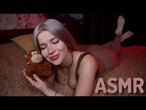 ASMR showing you my favorite plushies 🧸 Fall asleep with me 💤 Deep breathing, whispering