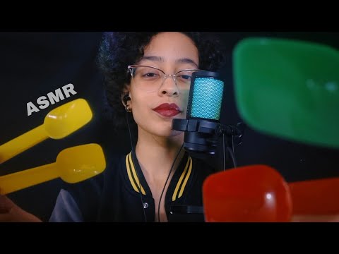 ASMR COM COLHER DE PLÁSTICO 💛💚❤️