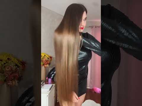 Hairplaying in black leather dress🖤#longhair #ingashasmr #hairbrushing #leather #hairasmr #hairplay