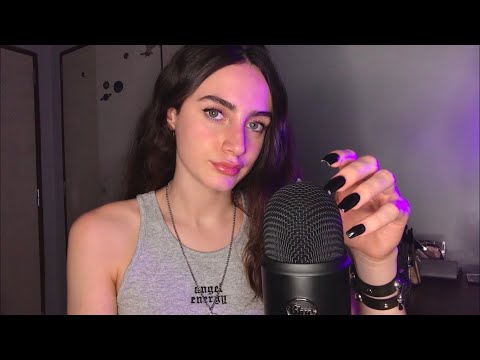 ASMR Preguntas y Respuestas (comiendo chicle)