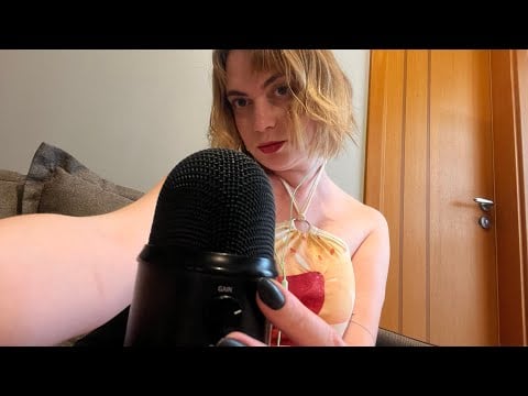 Oi? Posso te fazer ter uma noite tranquila com esse ASMR? 