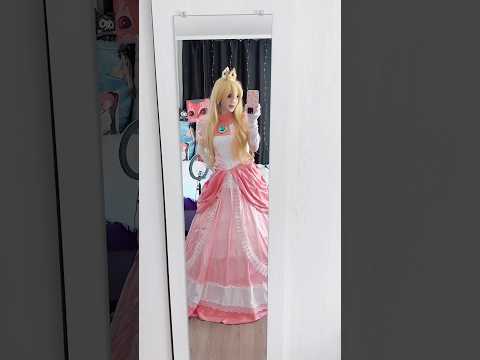 Princess Peach Cosplay #animecosplay #cosplay #cosplayer #mario #princesspeach #supermarioodyssey