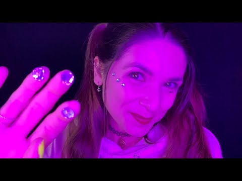 ASMR Funny Friend Tries Giving You Tingles (RP, Personal Attention, German/Deutsch)