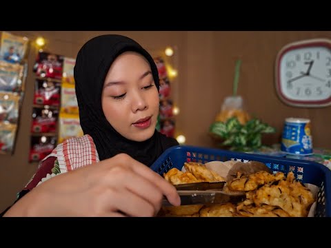 ASMR Warung Kopi ☕️⛈️ | Rain Ambience, Cooking Sounds, Eating Sound