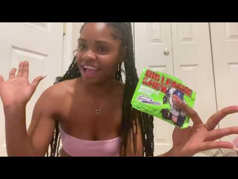 ASMR Chewing Gum, Makeup & Brushing Your Hair