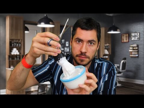 ASMR ROLEPLAY - le coiffeur LE PLUS RELAXANT du monde - triggers coiffure et rasage