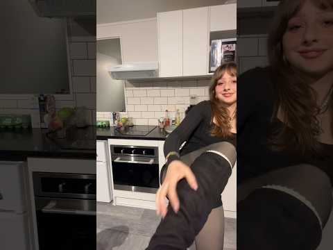 ASMR Fit Checkkk 💅🏼 #asmr #fabricscratching #asmrshorts