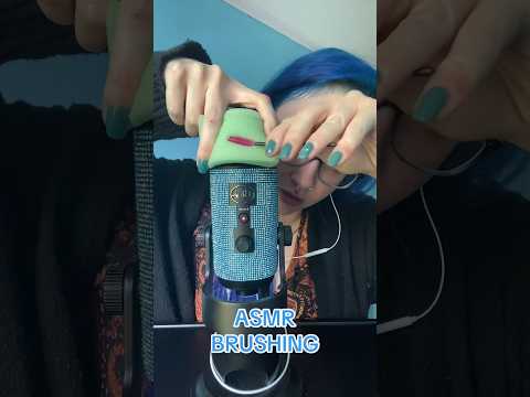 ASMR sponge brushes 🥰 #asmr #asmrbrushing #asmrsponge #shorts