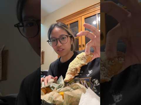 wingstop asmr 🍗 #asmr #asmreating #mukbang #asmrsounds