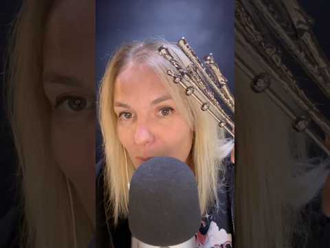 ASMR FR / Des pinceaux baguettes Harry Potter #asmrfr #shortsasmr  #asmrshorts