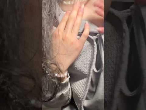 ASMR fabric scratching 💘 (short version) #asmr #relax #triggersforsleep #fabricsounds #shorts