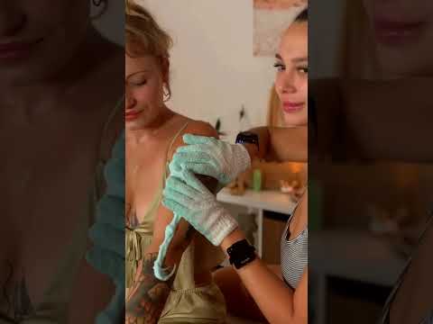 Warm oil, slow hands — a real massage ritual, filmed up close