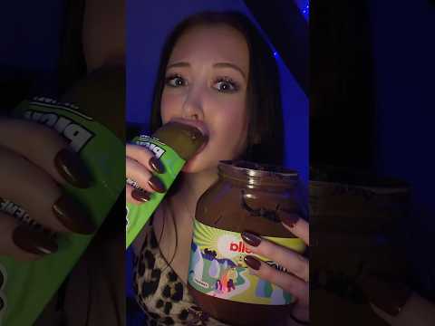 JE TESTE LE CORNICHON XXL AVEC DU NUTELLA 😱 #asmr