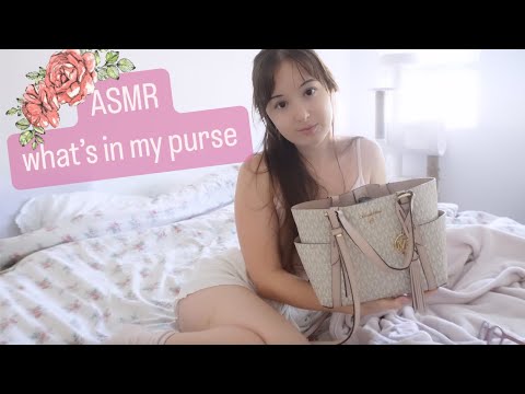 ASMR what’s in my purse👛 🩷