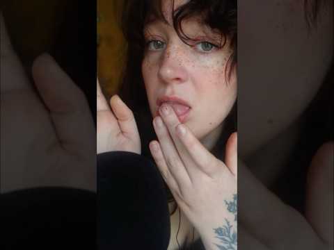 Gentle spit painting ASMR #asmr #relax #visualtingle
