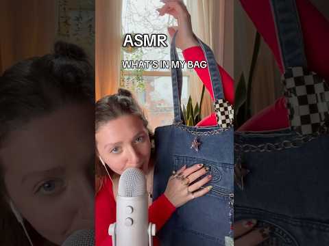Full video is on my channel⭐️ #asmr #asmrsounds #whatsinmybag #whispering #asmrtapping #triggers