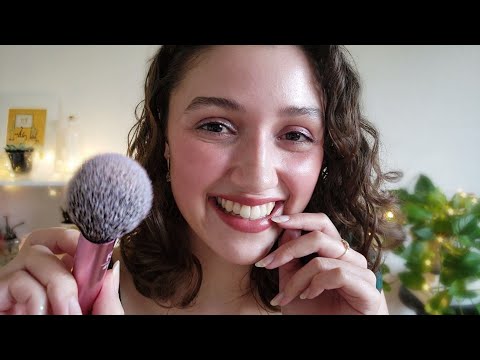 ASMR Besitos + Face Brushing (little kisses for Y♡U)