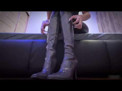 ASMR Clacking Brown Square-Toed Leather Boots 👢 Thick-Sole Tapping Sounds for Relaxation