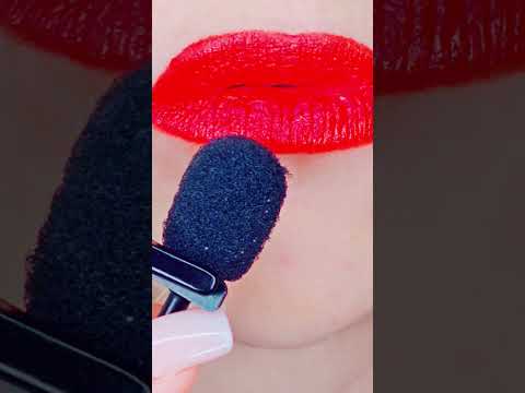 ASMR Chewing Gum 👄 علكة 껌 #asmr #shorts #gum #lips #mouthsounds #먹방 #علكة