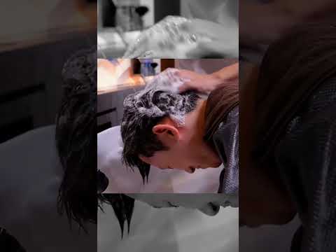 床屋さんでのシャンプーは気持ちいいですねShampooing at a barber shop feels good. #shorts #headmassage #asmrbarbershop