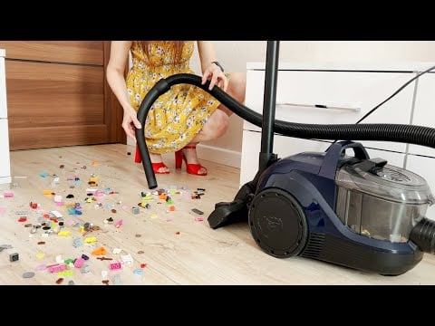 How I collected scattered Legos with a Bosch BGS21X320 vacuum cleaner.
