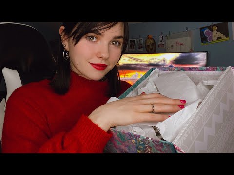 ASMR Softly Speaking & Rummaging through crinkly receipts ♥️